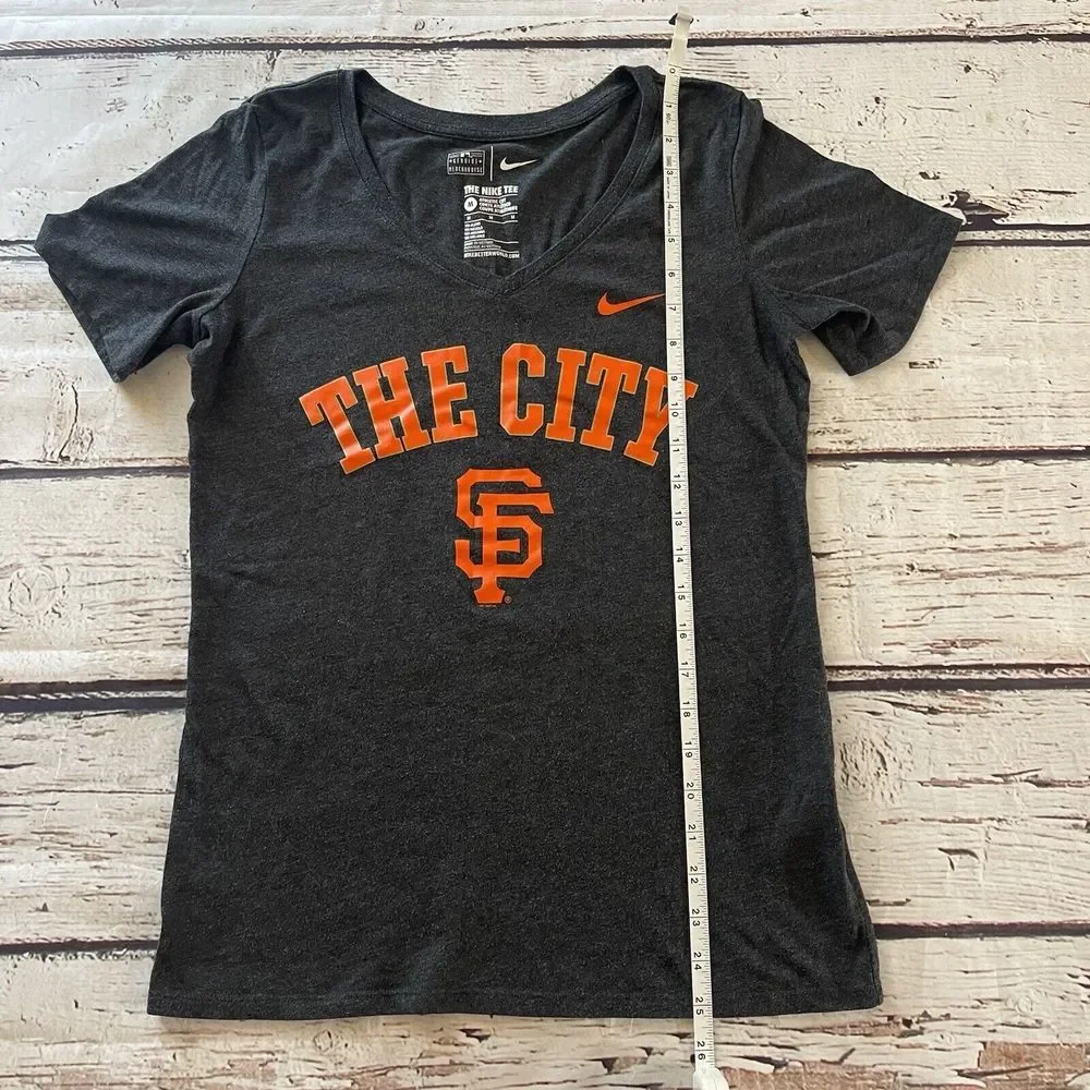 Nike Women San Francisco Giants The City ‎ V-Neck T-Shirt Black Size Medium